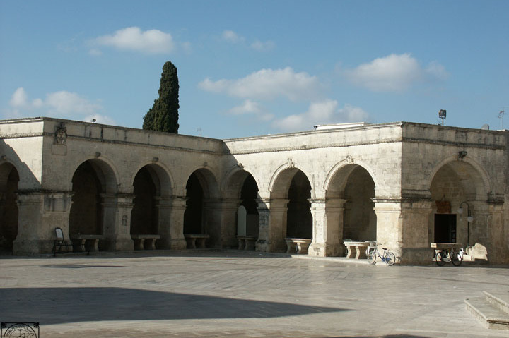 Città del Salento - Grecìa Salentina - Melpignano Portici